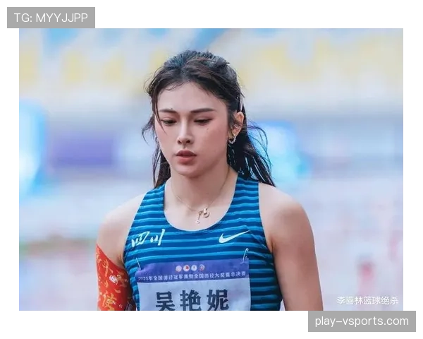 吴艳妮赛前涂指甲油的画面被拍到，这姐是来比赛还是走红毯？